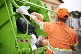 Best Yard Waste Removal  in Felida, WA